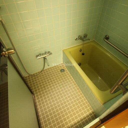 東向島2-45貸家<3階建> 1階風呂 シャワー水栓新品